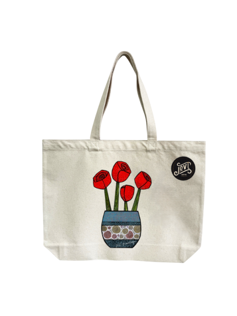 red roses tote bag
